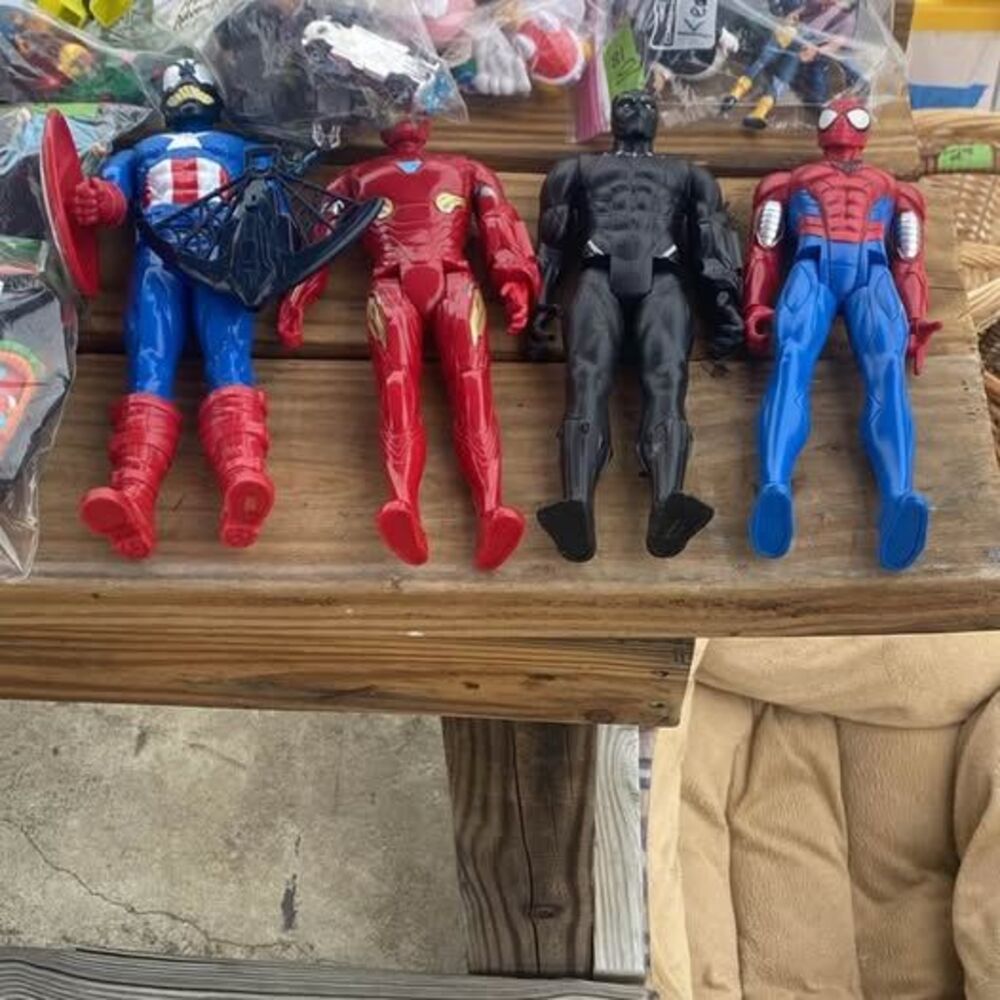 Marvel 12" Captain America Ironman Black Panther Spiderman